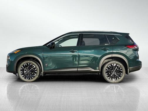 Obsidian Green 2026 Nissan Rogue Dark Armor