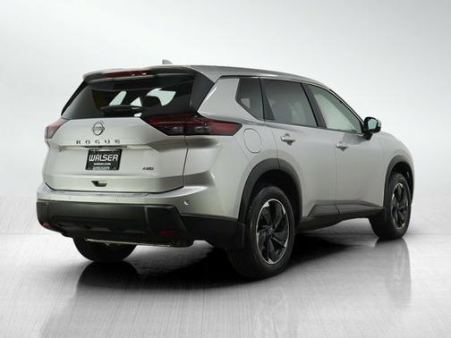 Brilliant Silver Metallic 2025 Nissan Rogue SV
