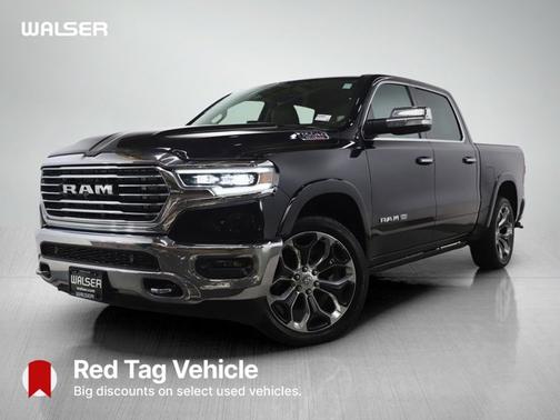 Diamond Black Crystal Pearlcoat 2020 RAM 1500 Longhorn