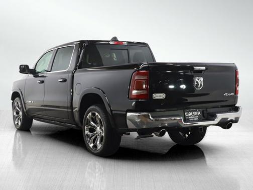 Diamond Black Crystal Pearlcoat 2020 RAM 1500 Longhorn