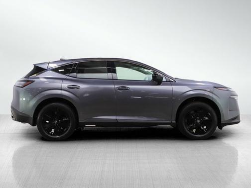 Gun Metallic 2025 Nissan Murano SV