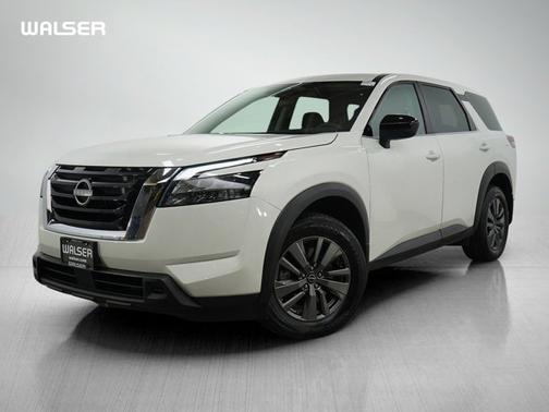 2023 Nissan Pathfinder S