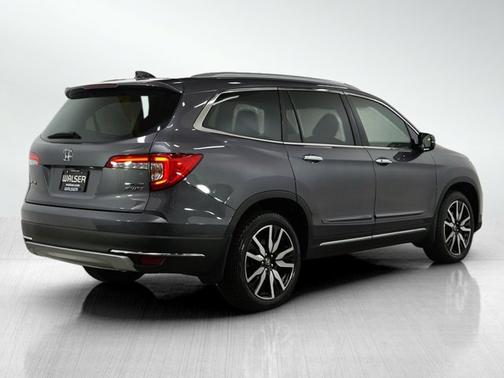 2021 Honda Pilot Touring 8-Passenger