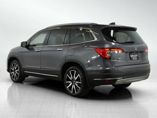 2021 Honda Pilot Touring 8-Passenger
