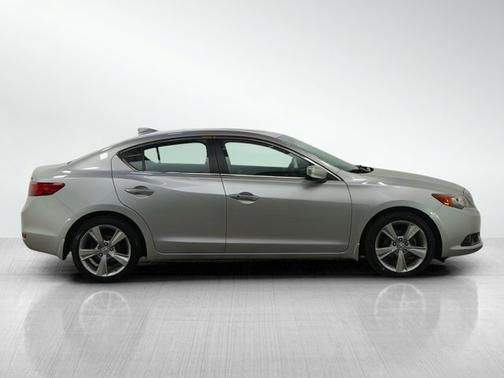 2013 Acura ILX 2.0L