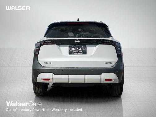 2025 Nissan Kicks SV