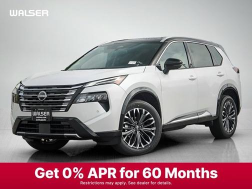 Everest White Pearl/Super Black 2026 Nissan Rogue Platinum