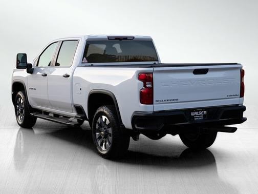 2024 Chevrolet Silverado 2500 Custom
