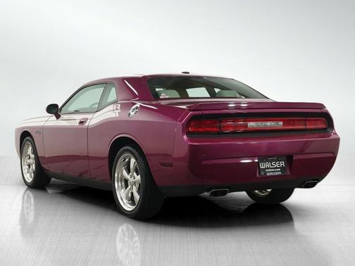 Furious Fuchsia Pearlcoat 2010 Dodge Challenger R/T