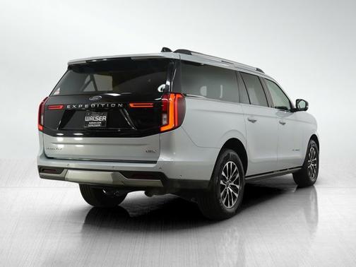 Space Silver Metallic 2025 Ford Expedition Max Platinum