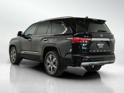 2023 Toyota Sequoia Capstone