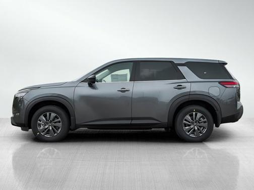 2025 Nissan Pathfinder S
