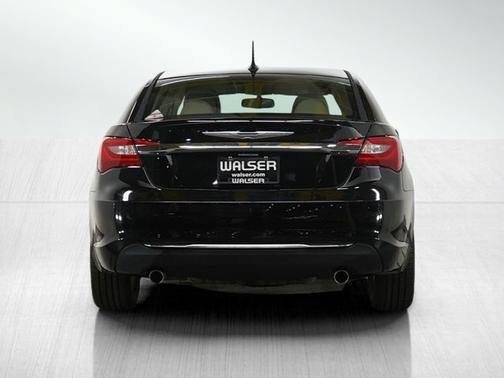 2013 Chrysler 200 Limited