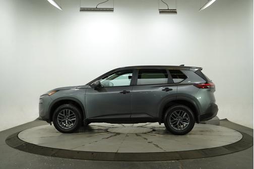 2022 Nissan Rogue S
