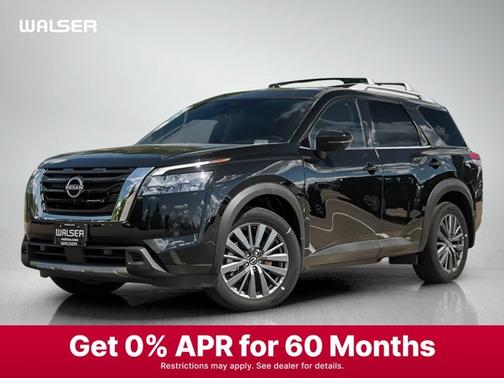 2025 Nissan Pathfinder SL