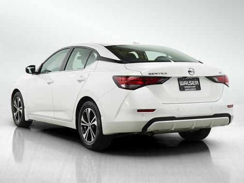 Aspen White Tricoat 2023 Nissan Sentra SV