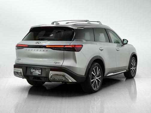 2022 INFINITI QX60 SENSORY