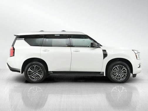Aspen White Tricoat 2025 Nissan Armada Platinum