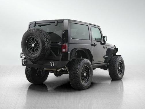 Black Clearcoat 2016 Jeep Wrangler Rubicon