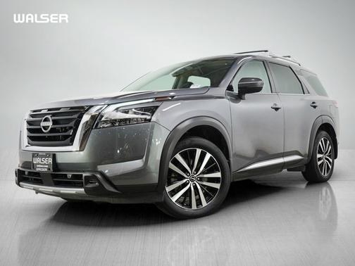 Gun Metallic 2025 Nissan Pathfinder Platinum