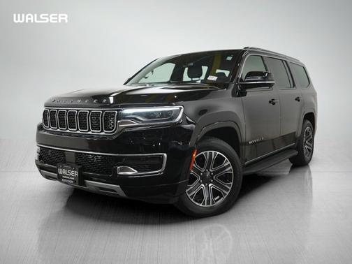 Diamond Black Crystal Pearlcoat 2023 Jeep Wagoneer Series II