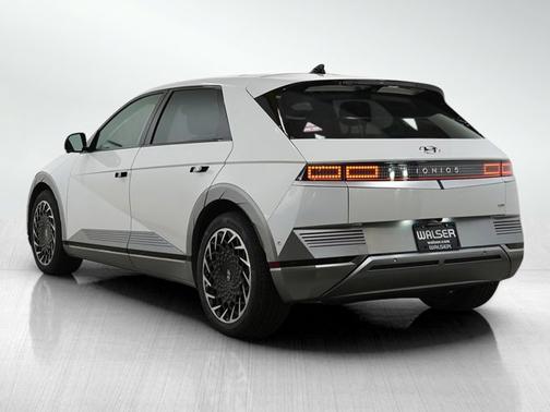 Atlas White 2024 Hyundai IONIQ 5 Limited