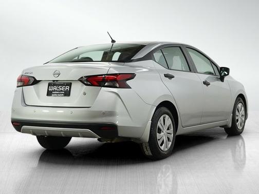 Brilliant Silver Metallic 2024 Nissan Versa S