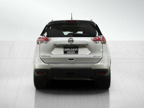 Brilliant Silver 2015 Nissan Rogue SV