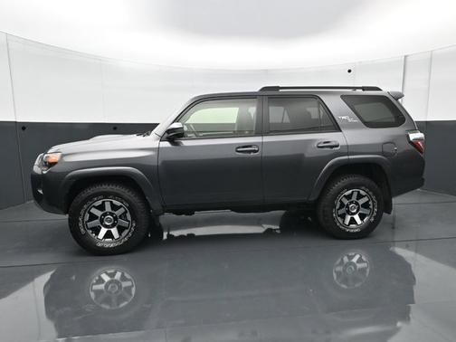 Magnetic Gray Metallic 2021 Toyota 4Runner TRD Off Road
