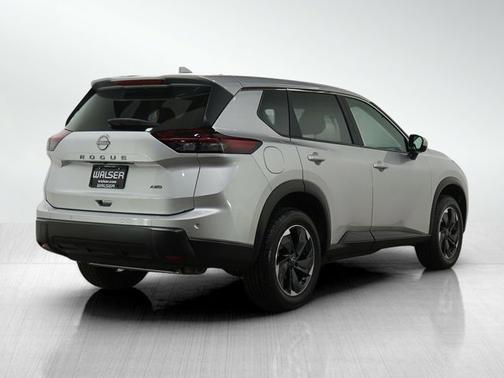 Brilliant Silver Metallic 2025 Nissan Rogue SV