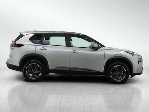 Brilliant Silver Metallic 2025 Nissan Rogue SV