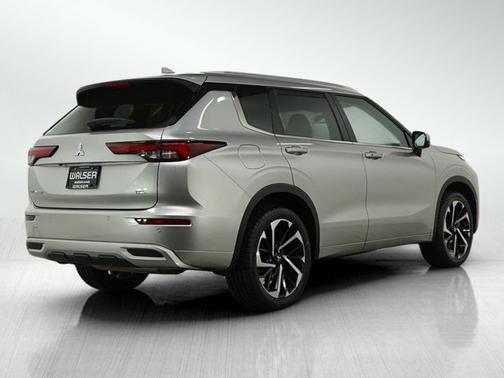 2024 Mitsubishi Outlander SEL