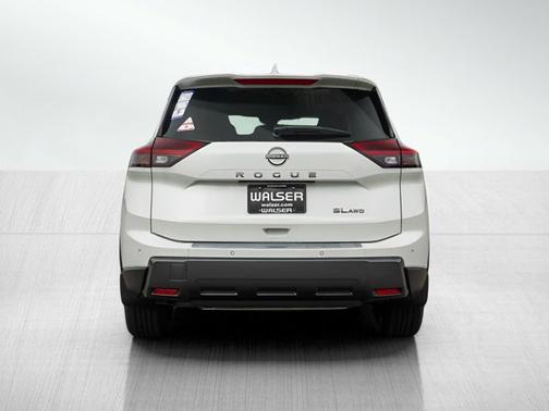 2025 Nissan Rogue SL