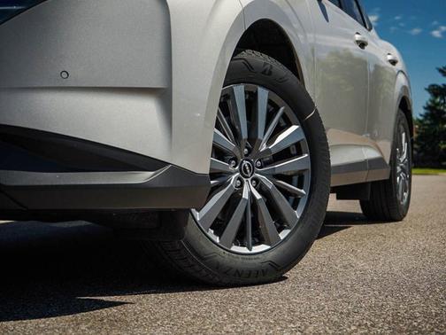 Champagne Silver Metallic 2026 Nissan Murano SL