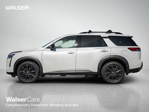 Everest White Pearl Tricoat 2026 Nissan Pathfinder SL