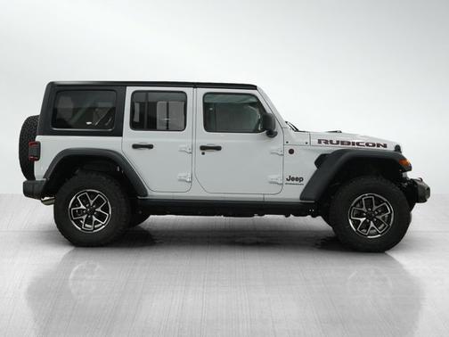 Bright White Clearcoat 2026 Jeep Wrangler Rubicon