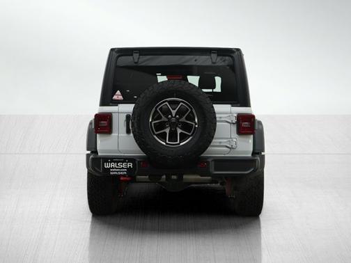 Bright White Clearcoat 2026 Jeep Wrangler Rubicon