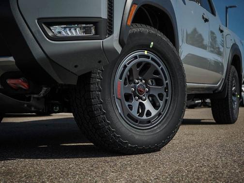 Boulder Gray Pearl 2026 Nissan Frontier PRO-4X