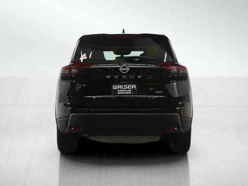Super Black 2025 Nissan Rogue SV