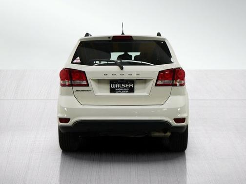 Vice White 2019 Dodge Journey SE