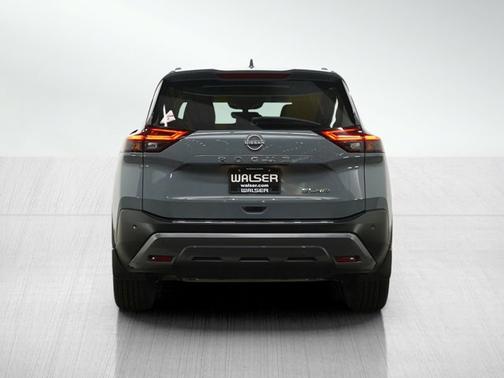 Boulder Gray Pearl 2023 Nissan Rogue SL