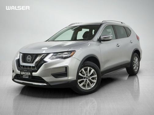 Brilliant Silver Metallic 2019 Nissan Rogue SV