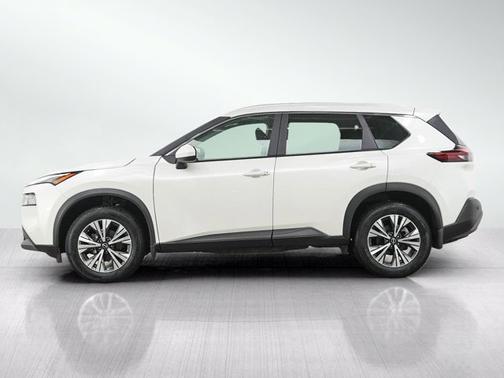 Pearl White Tricoat 2023 Nissan Rogue SV