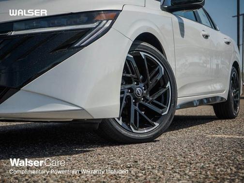 Aspen White/Super Black 2026 Nissan Sentra SR