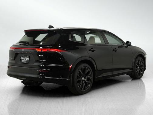 2025 Toyota Crown Signia Limited