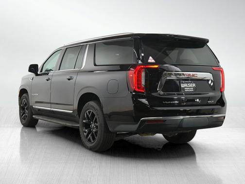 Onyx Black 2022 GMC Yukon XL SLT