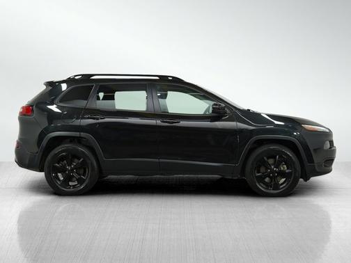2016 Jeep Cherokee Altitude