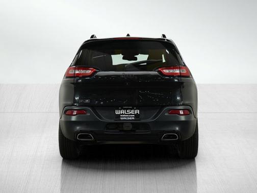 2016 Jeep Cherokee Altitude