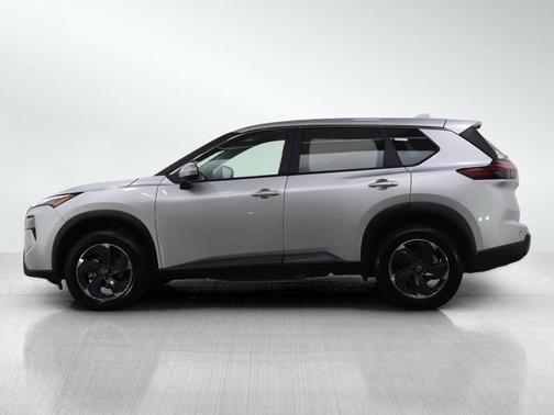 Brilliant Silver Metallic 2025 Nissan Rogue SV