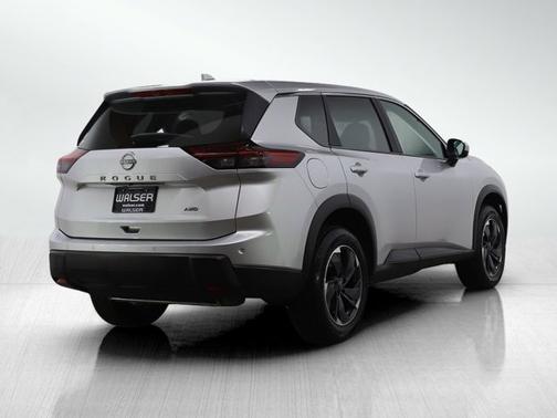 Brilliant Silver Metallic 2025 Nissan Rogue SV